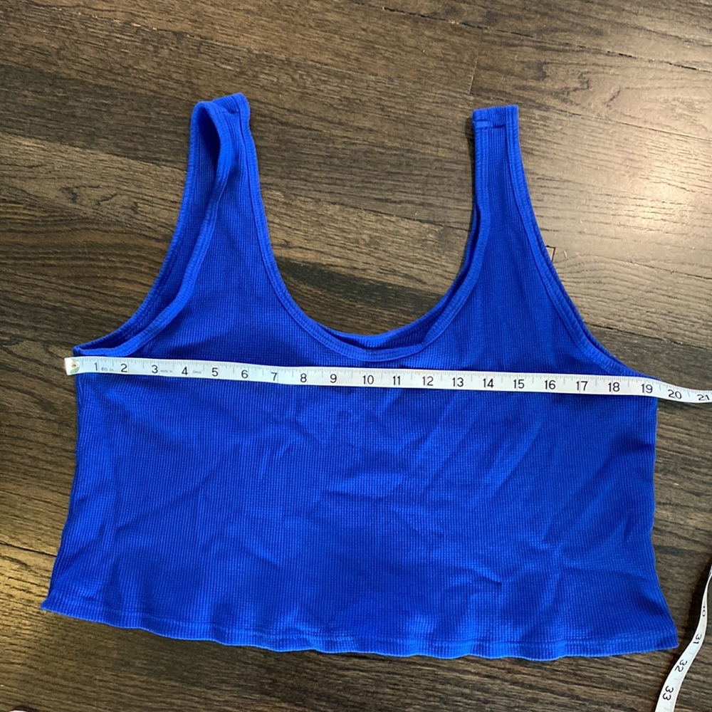 Set Active Blue Ribbed Tank XL EUC Cropped - Picture 3 of 6